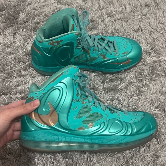 Nike Hyperposite Statue of Liberty - Picture 2 of 8